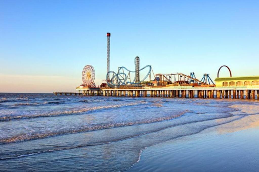 Sea-Renity Heated Pools Steps To The Beach Galveston Eksteriør bilde